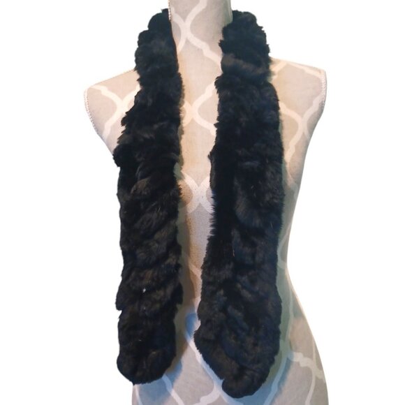 Real Rabbit Scarf - 48 inches long approximately (4932 - Picture 1 of 3